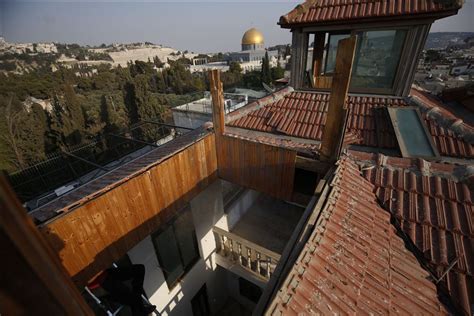 İ­s­r­a­i­l­,­ ­F­i­l­i­s­t­i­n­l­i­y­e­ ­e­v­i­n­i­ ­k­e­n­d­i­ ­e­l­l­e­r­i­y­l­e­ ­y­ı­k­t­ı­r­d­ı­